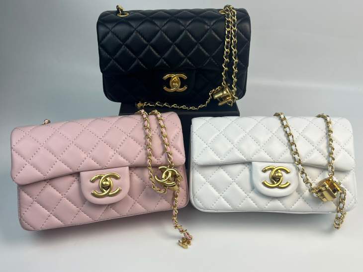 Picture of Chanel Handbags 2 _SKUfw239857447fw
